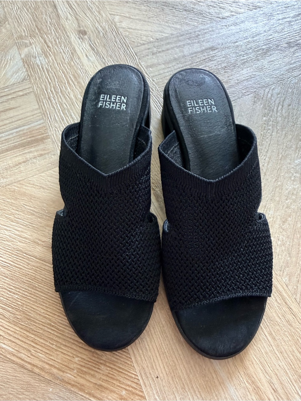 Eileen Fisher Naja Stretch Block Heel Sandal Black Size 5.5 Neutral Minimalist